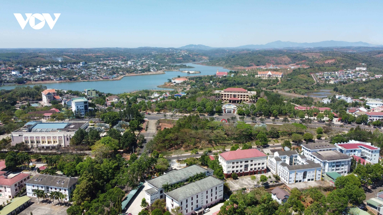 Cử tri Đắk Nông đồng thuận sáp nhập còn 28 đơn vị hành chính cấp xã